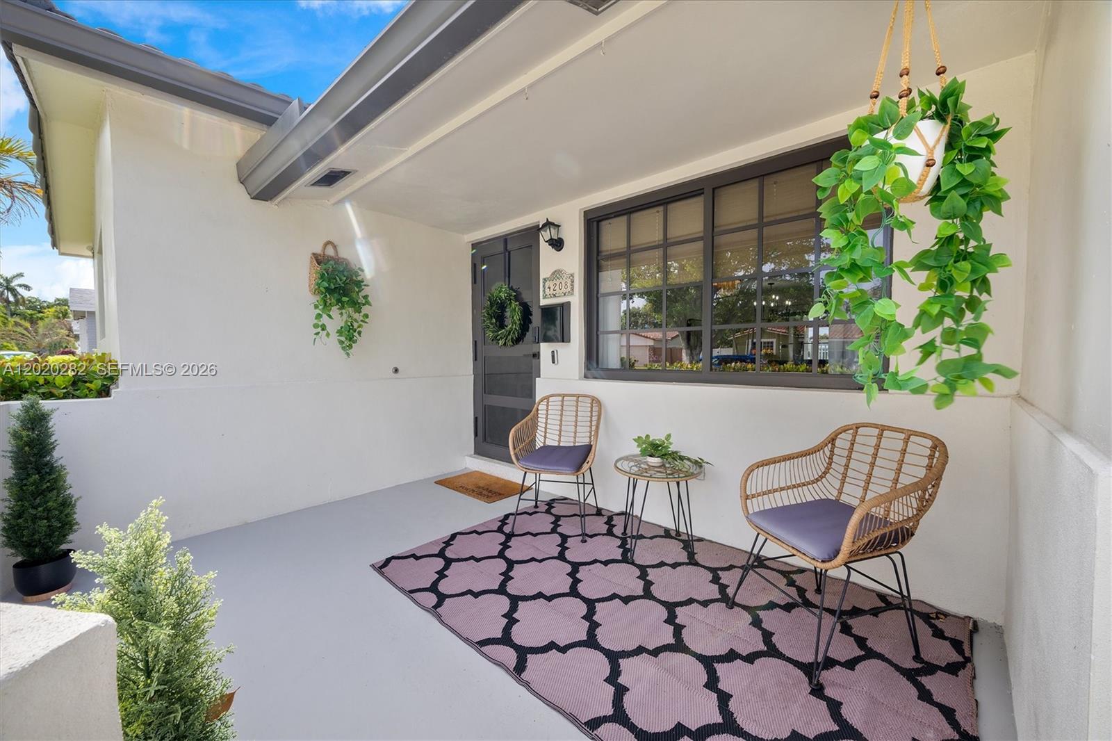 4208 Monroe St -