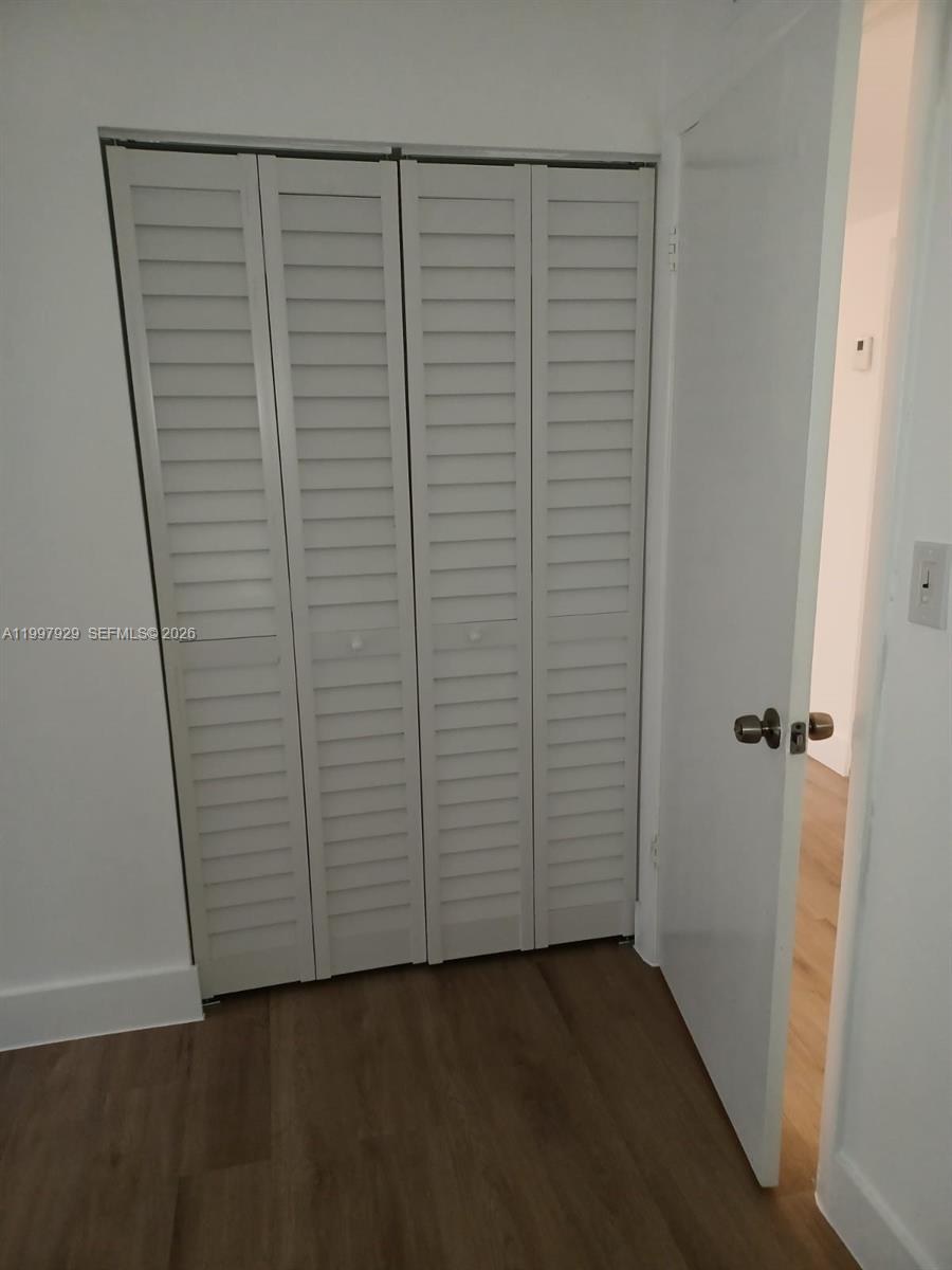 PARKWAY GROVE CONDO PART - Residential Lease