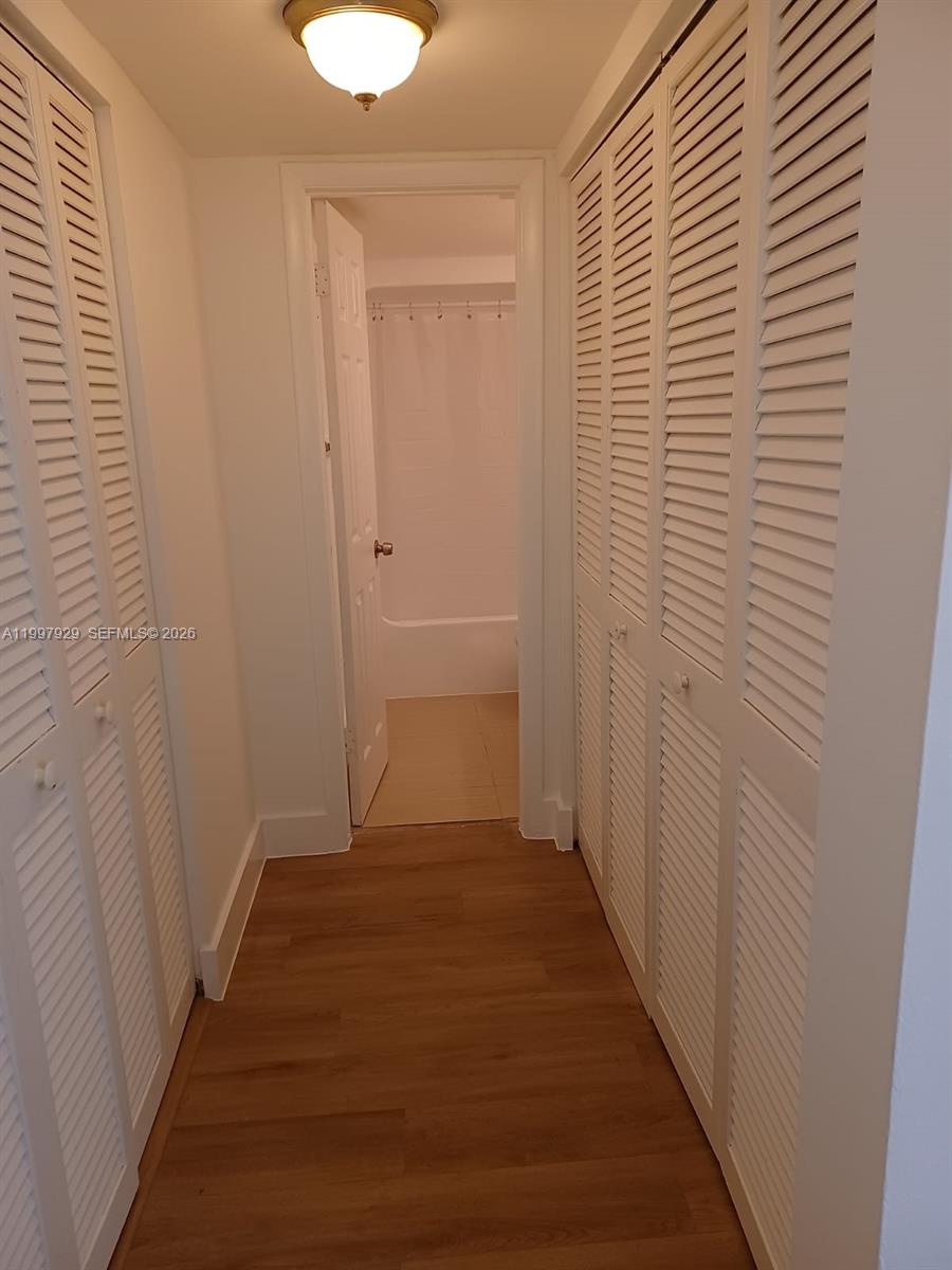 PARKWAY GROVE CONDO PART - Residential Lease