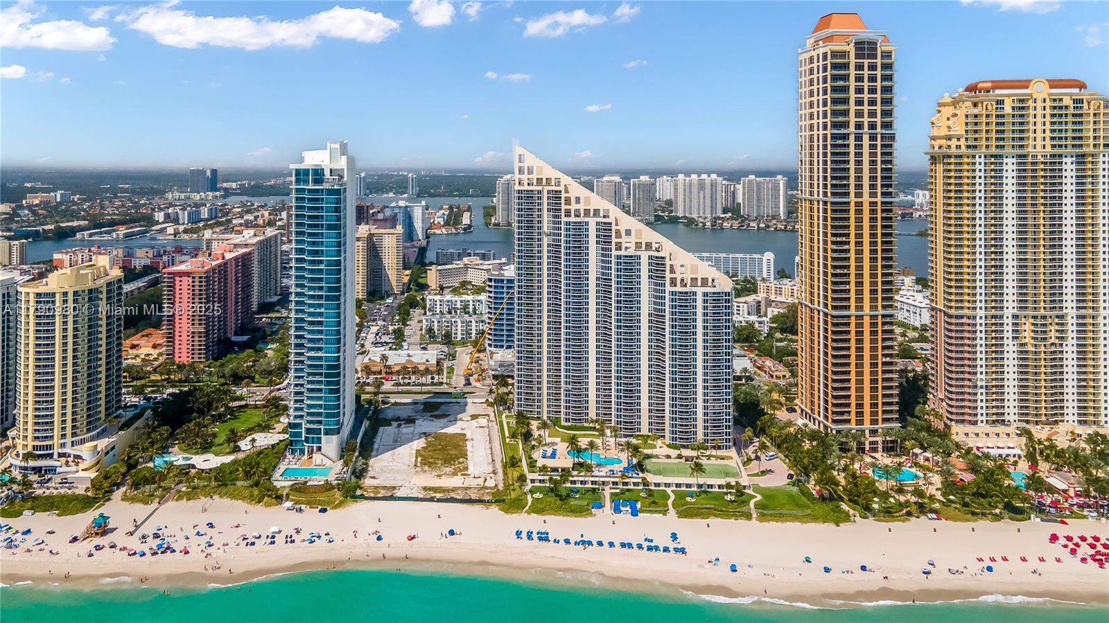 Rental Property at 17555 Collins Ave 2501, Sunny Isles Beach, Miami-Dade County, Florida - Bedrooms: 3 
Bathrooms: 3  - $11,000 MO.