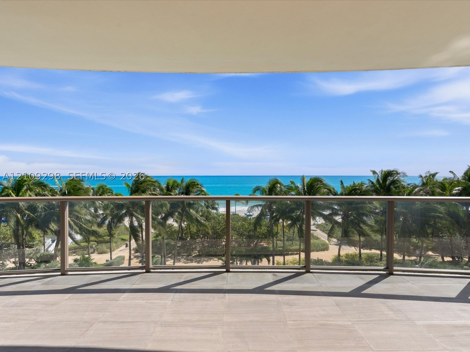 9703 Collins Ave 400