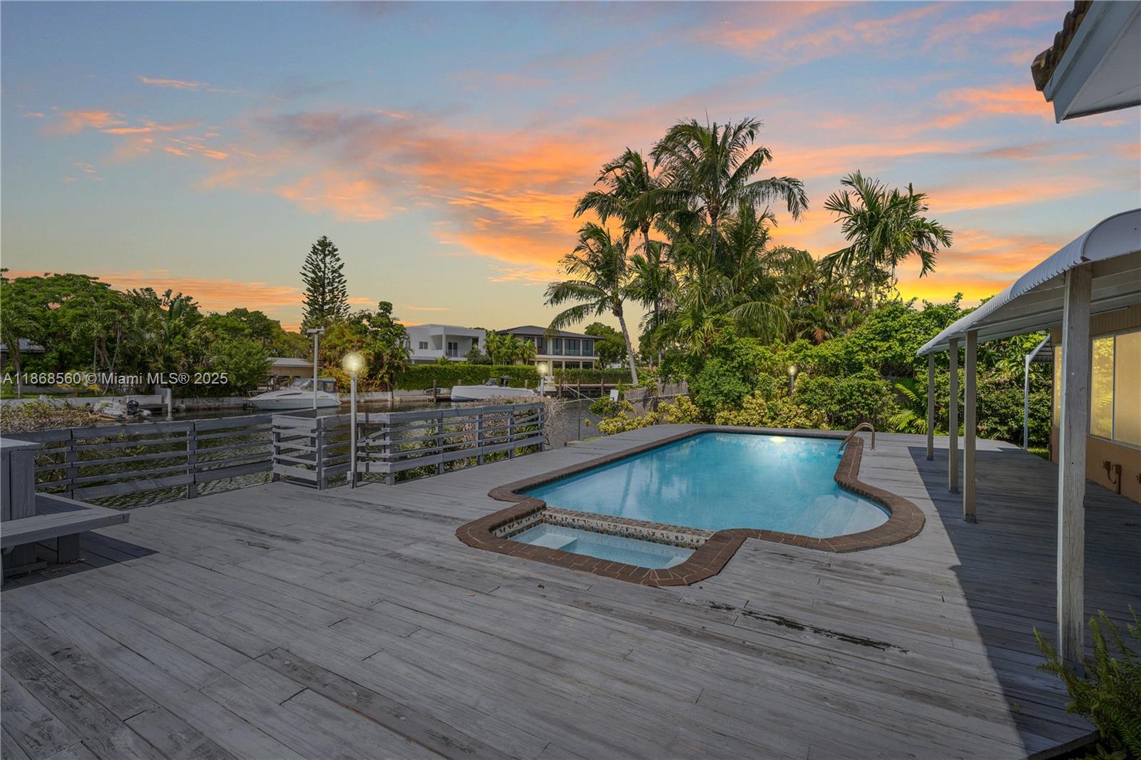 KEYSTONE ISLAND NO 1 - Residential