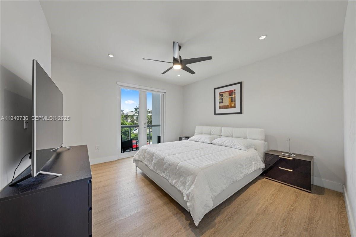 LANDMARK AT DORAL - Residential