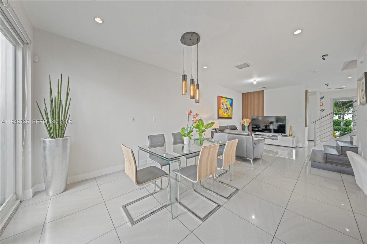 LANDMARK AT DORAL - Residential