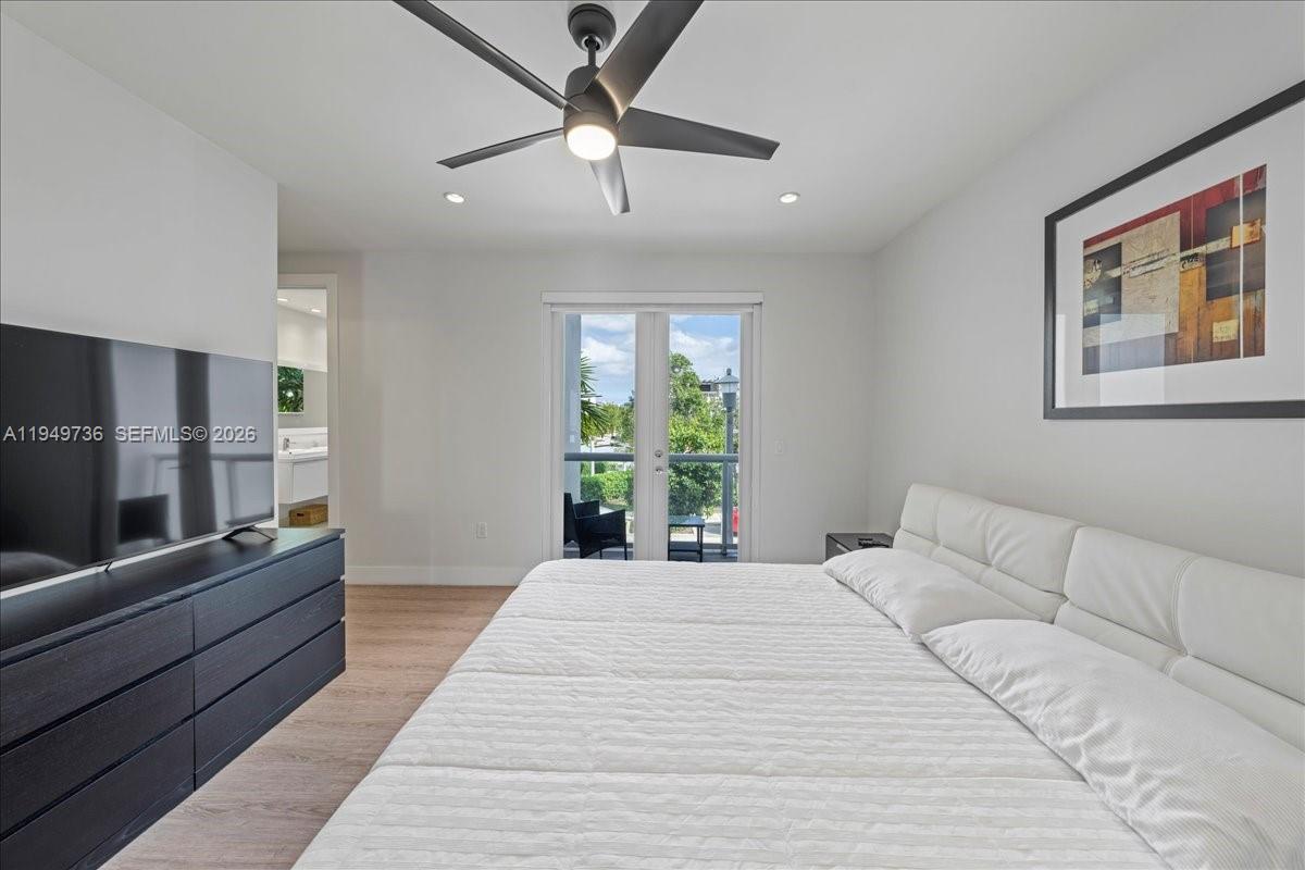 LANDMARK AT DORAL - Residential