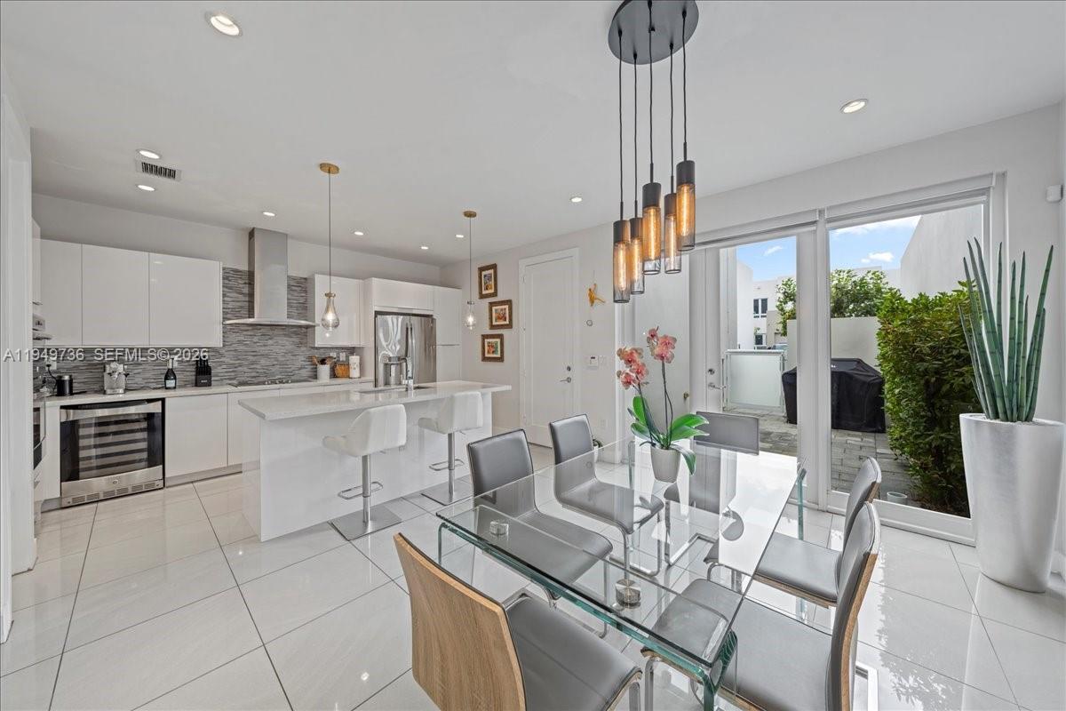 LANDMARK AT DORAL - Residential