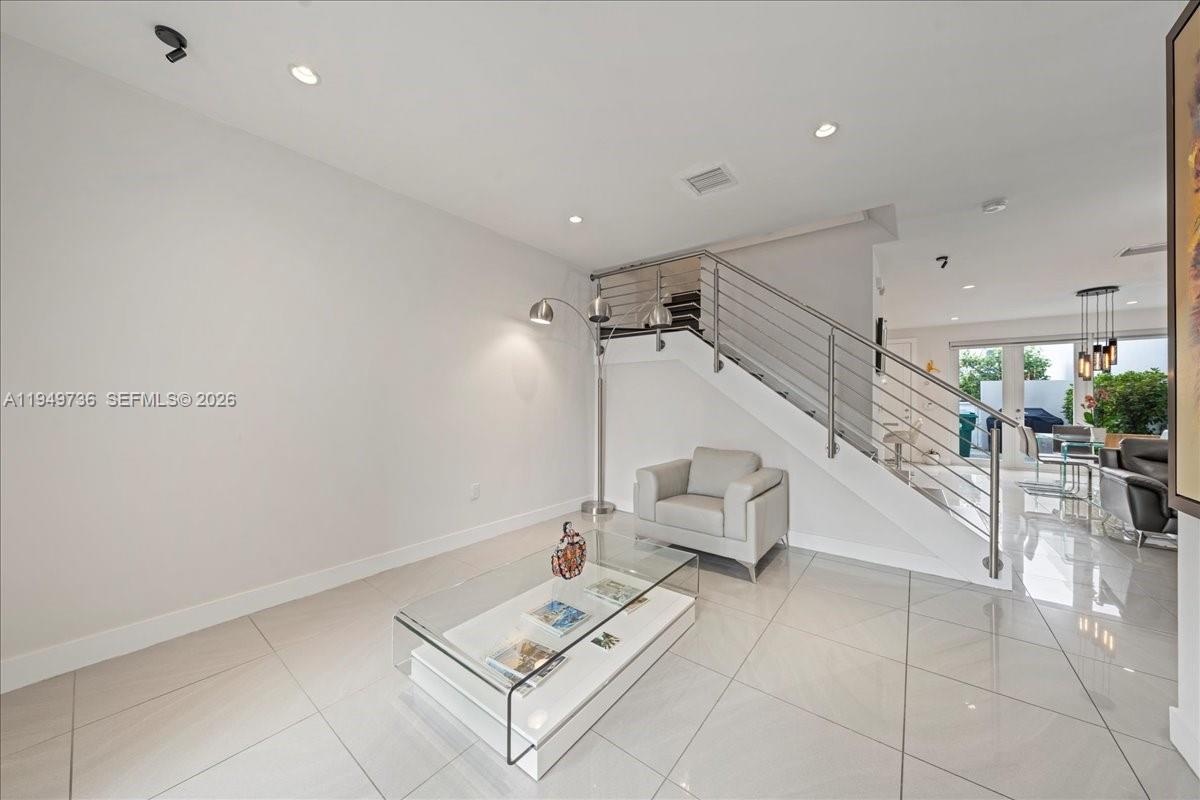 LANDMARK AT DORAL - Residential