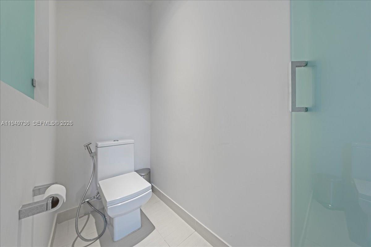 LANDMARK AT DORAL - Residential