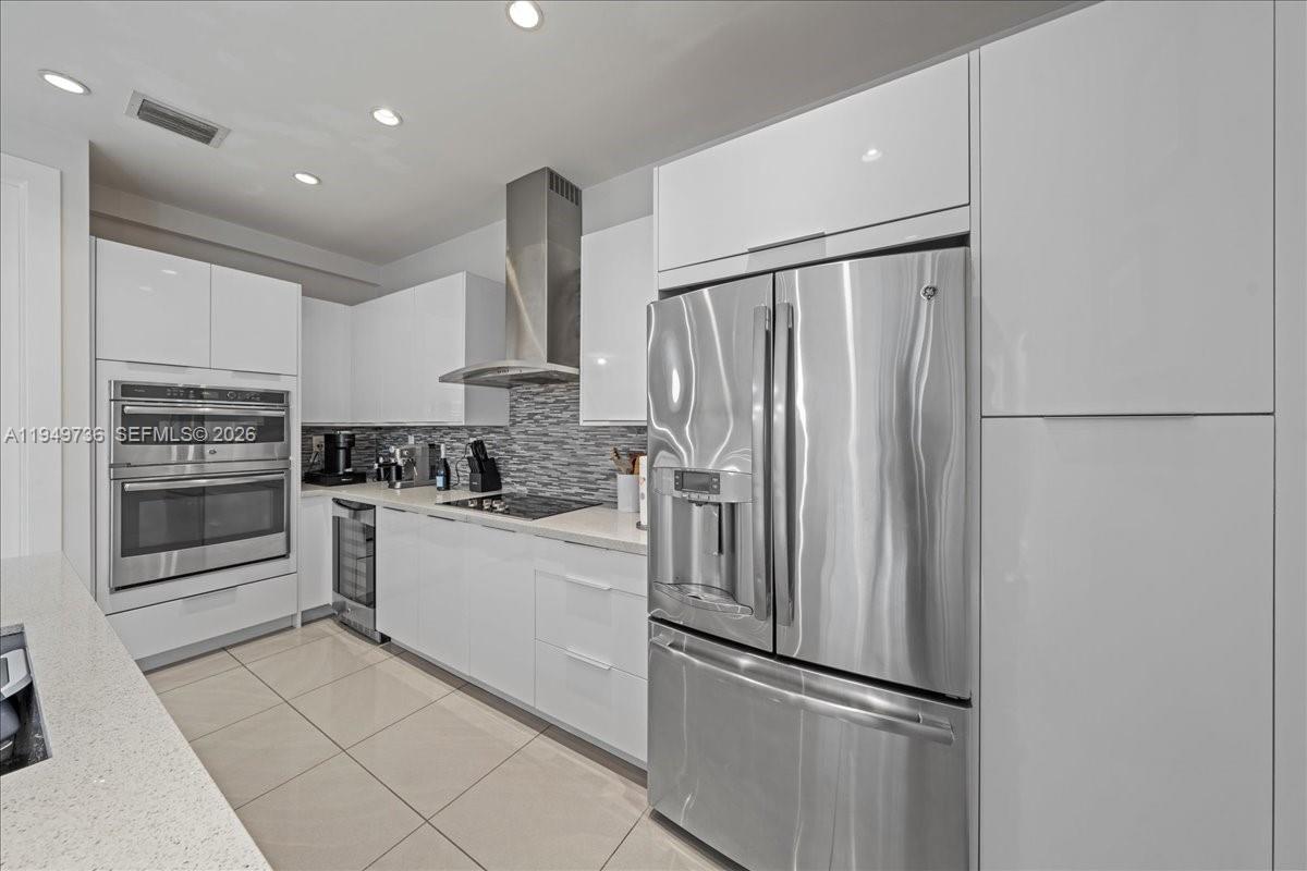 LANDMARK AT DORAL - Residential