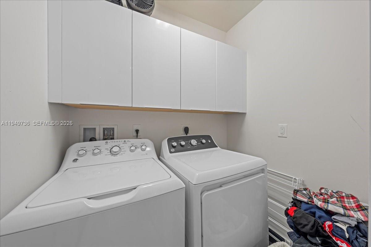 LANDMARK AT DORAL - Residential