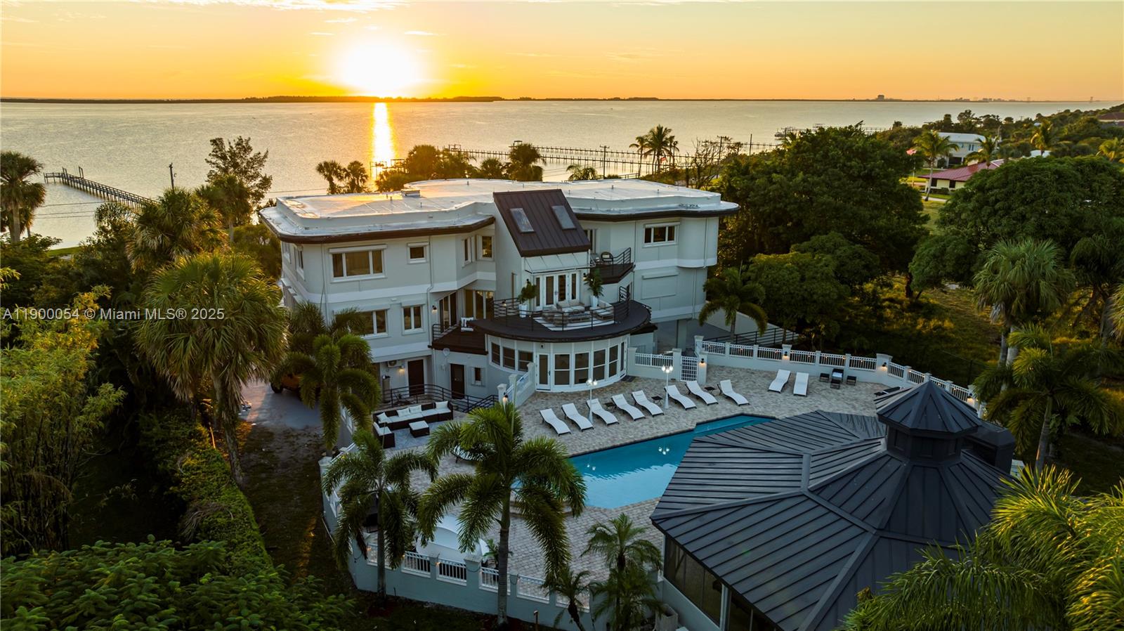 METES AND BOUNDS - Residential Lease