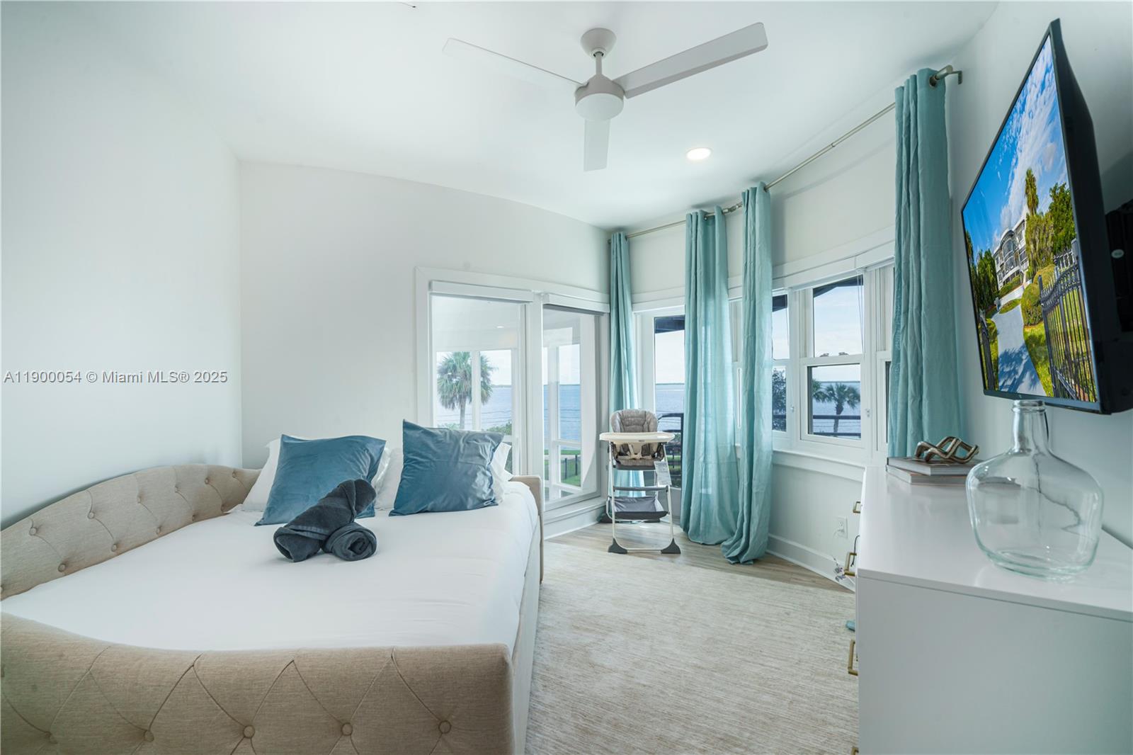 METES AND BOUNDS - Residential Lease