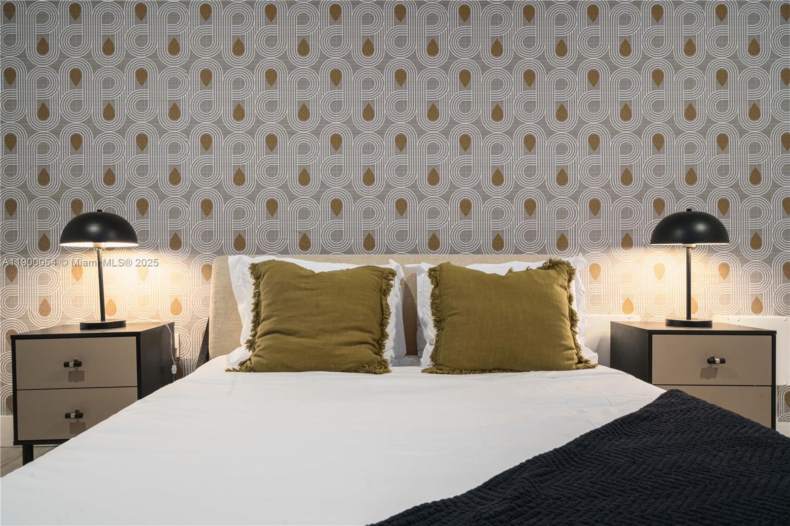 METES AND BOUNDS - Residential Lease