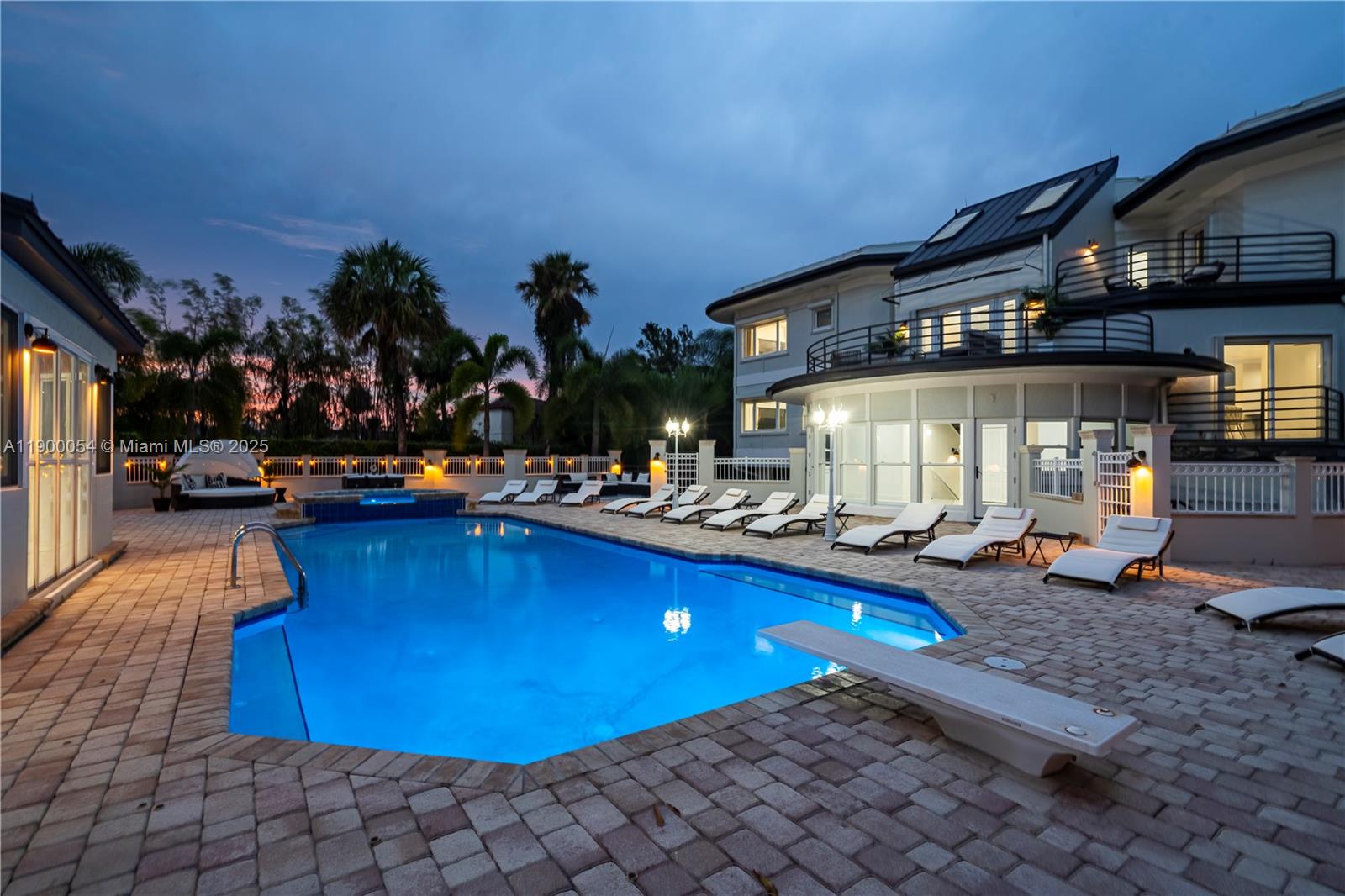 METES AND BOUNDS - Residential Lease