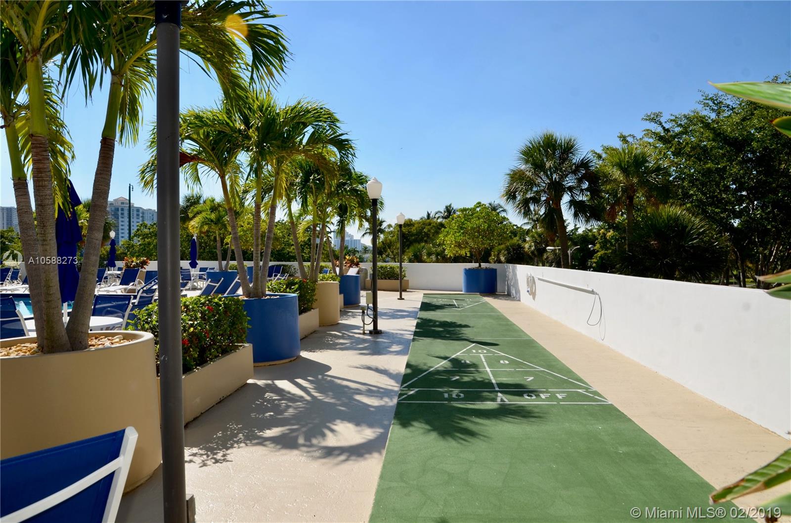 FLAMENCO CONDO TOWER I - Residential