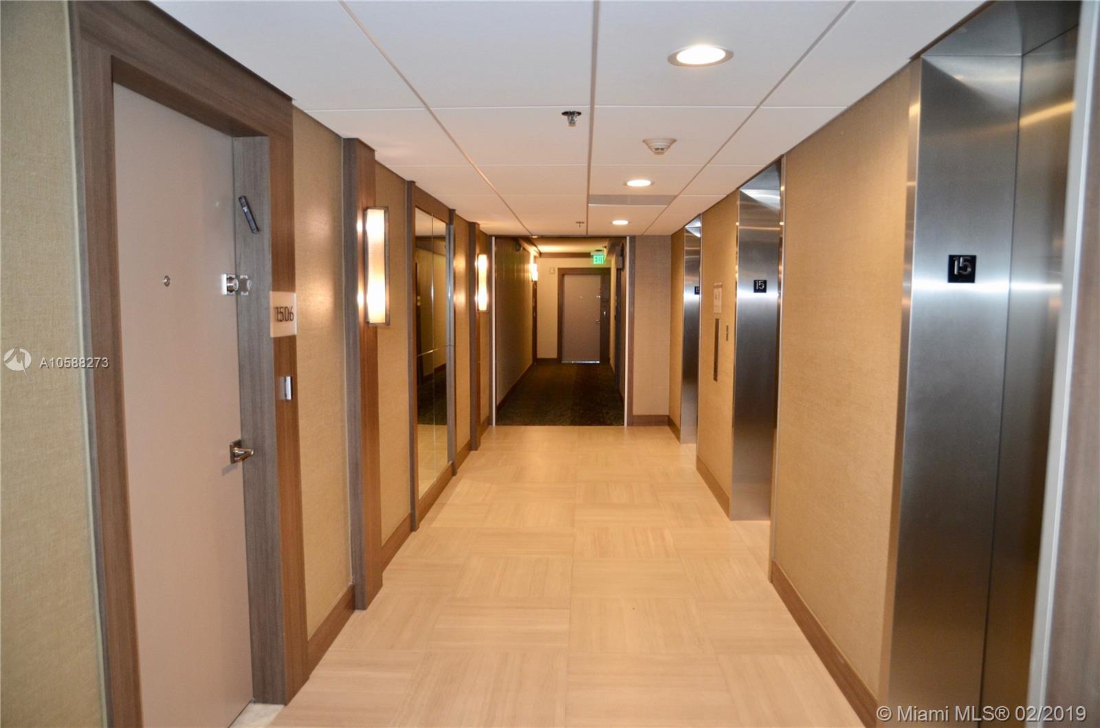 FLAMENCO CONDO TOWER I - Residential