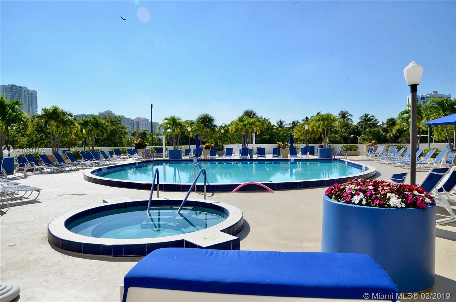 FLAMENCO CONDO TOWER I - Residential