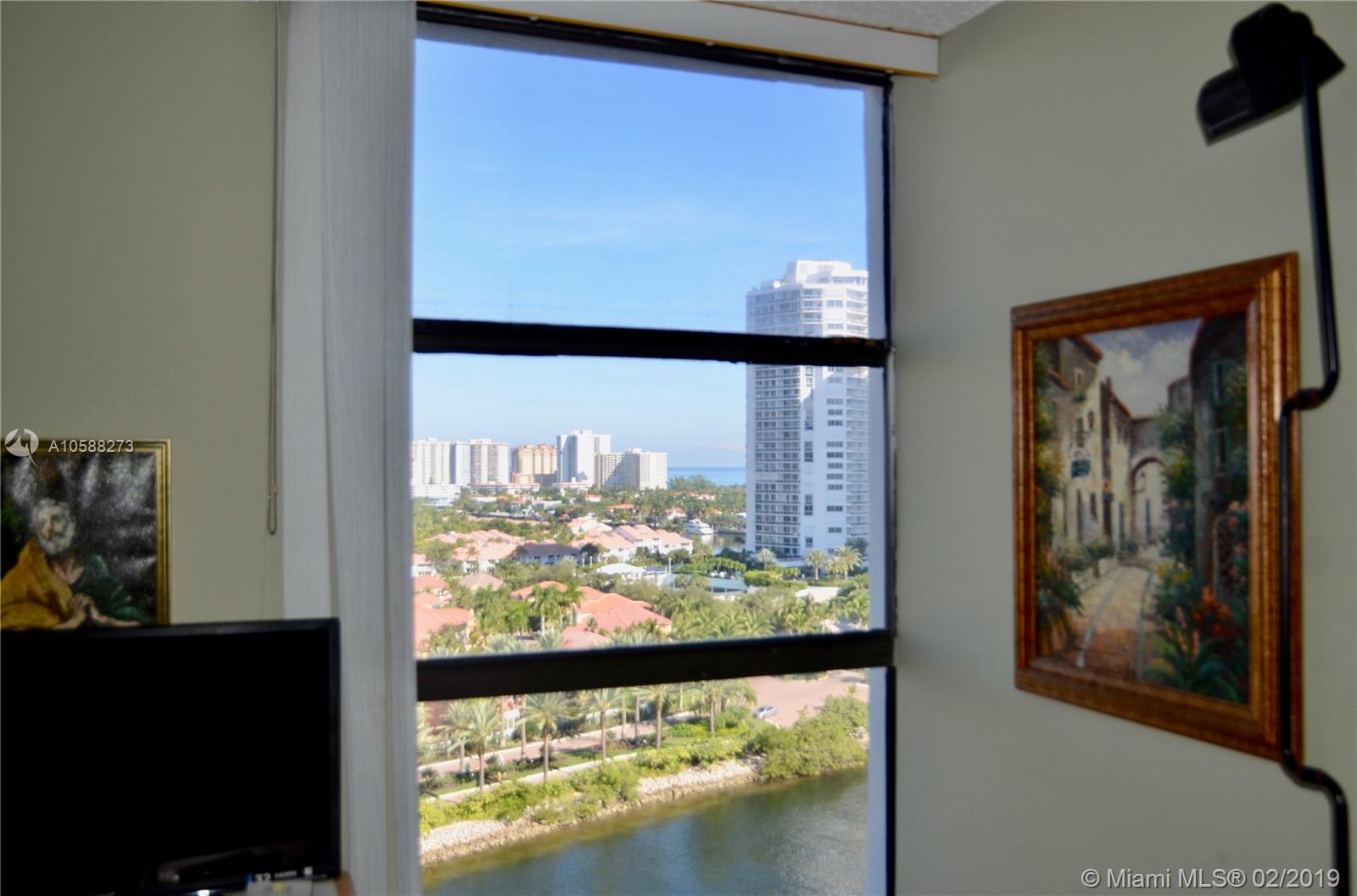 FLAMENCO CONDO TOWER I - Residential