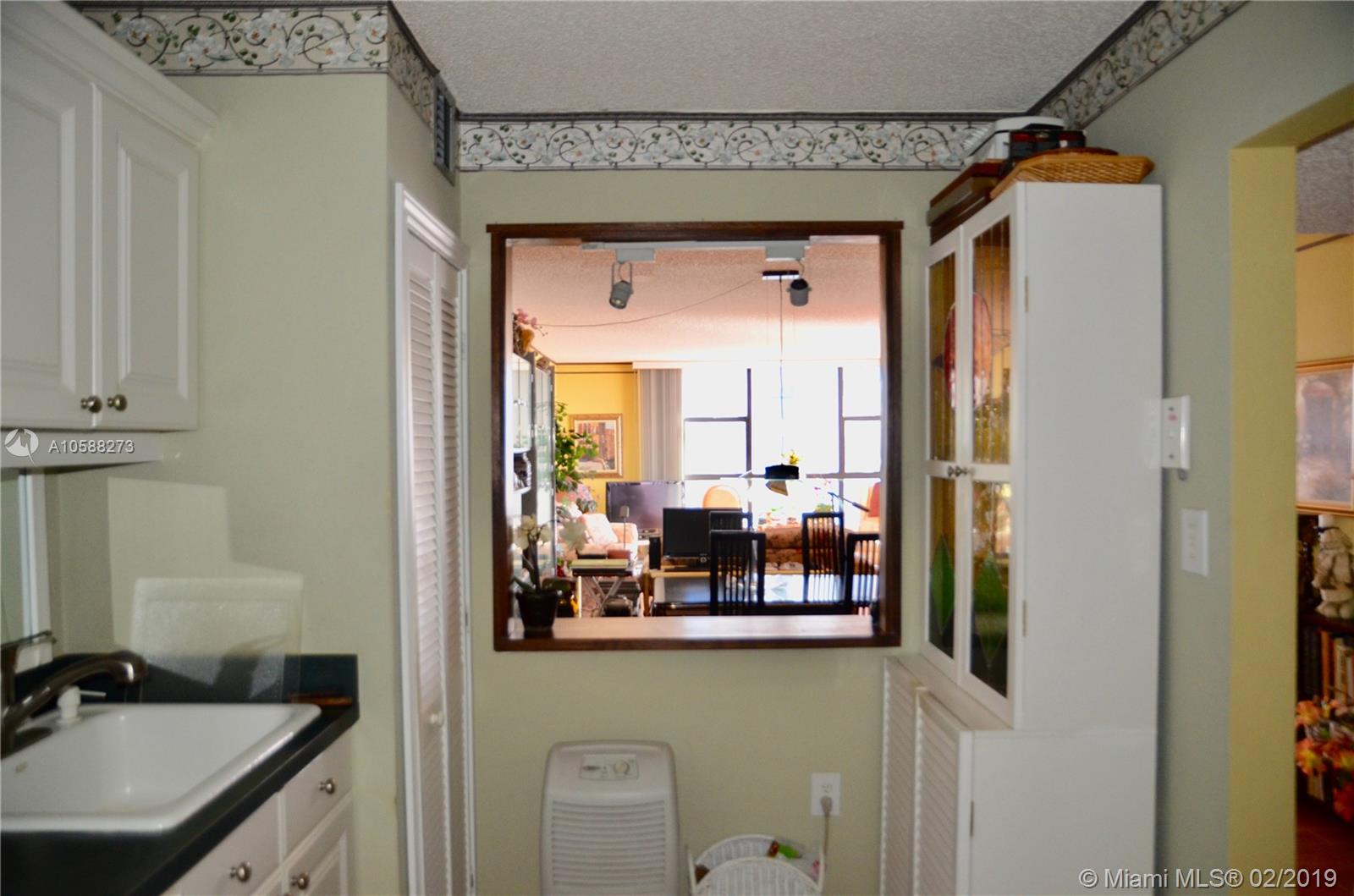 FLAMENCO CONDO TOWER I - Residential