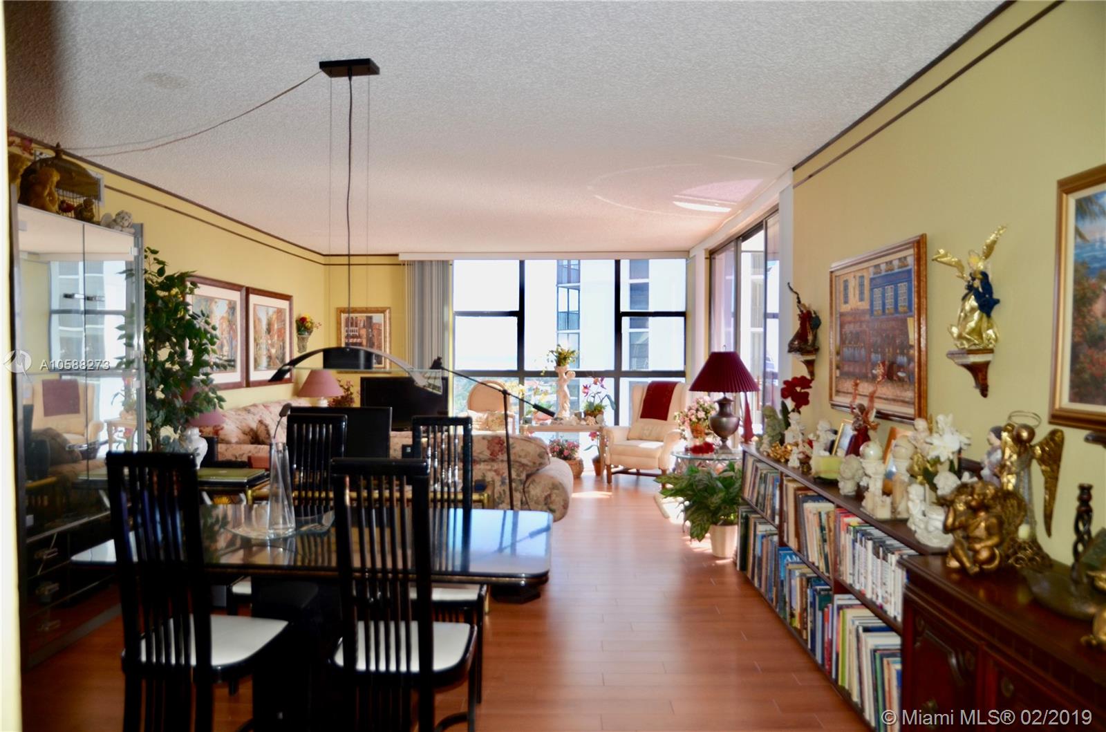 FLAMENCO CONDO TOWER I - Residential