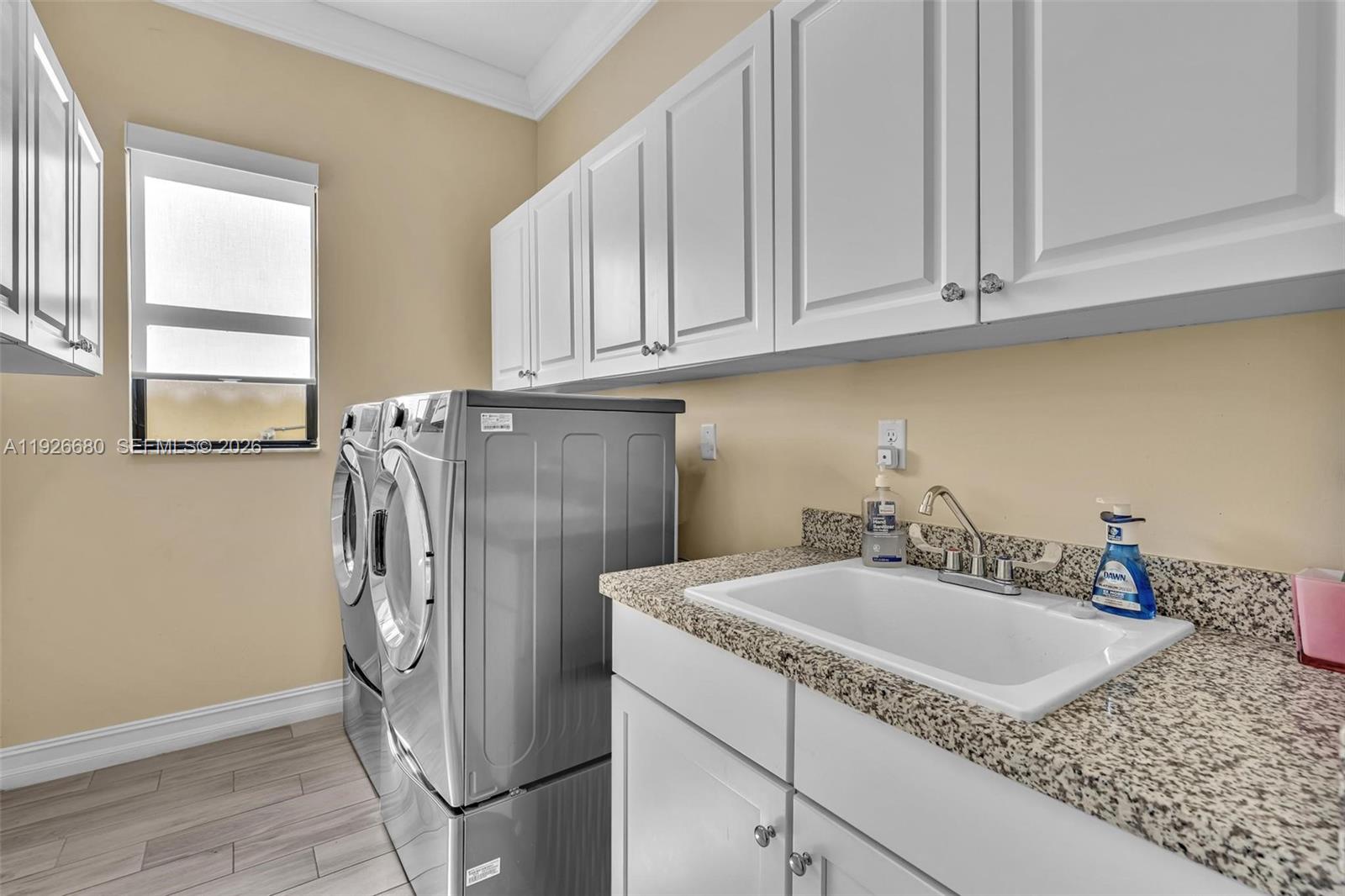 PARKLAND ROYALE - Residential