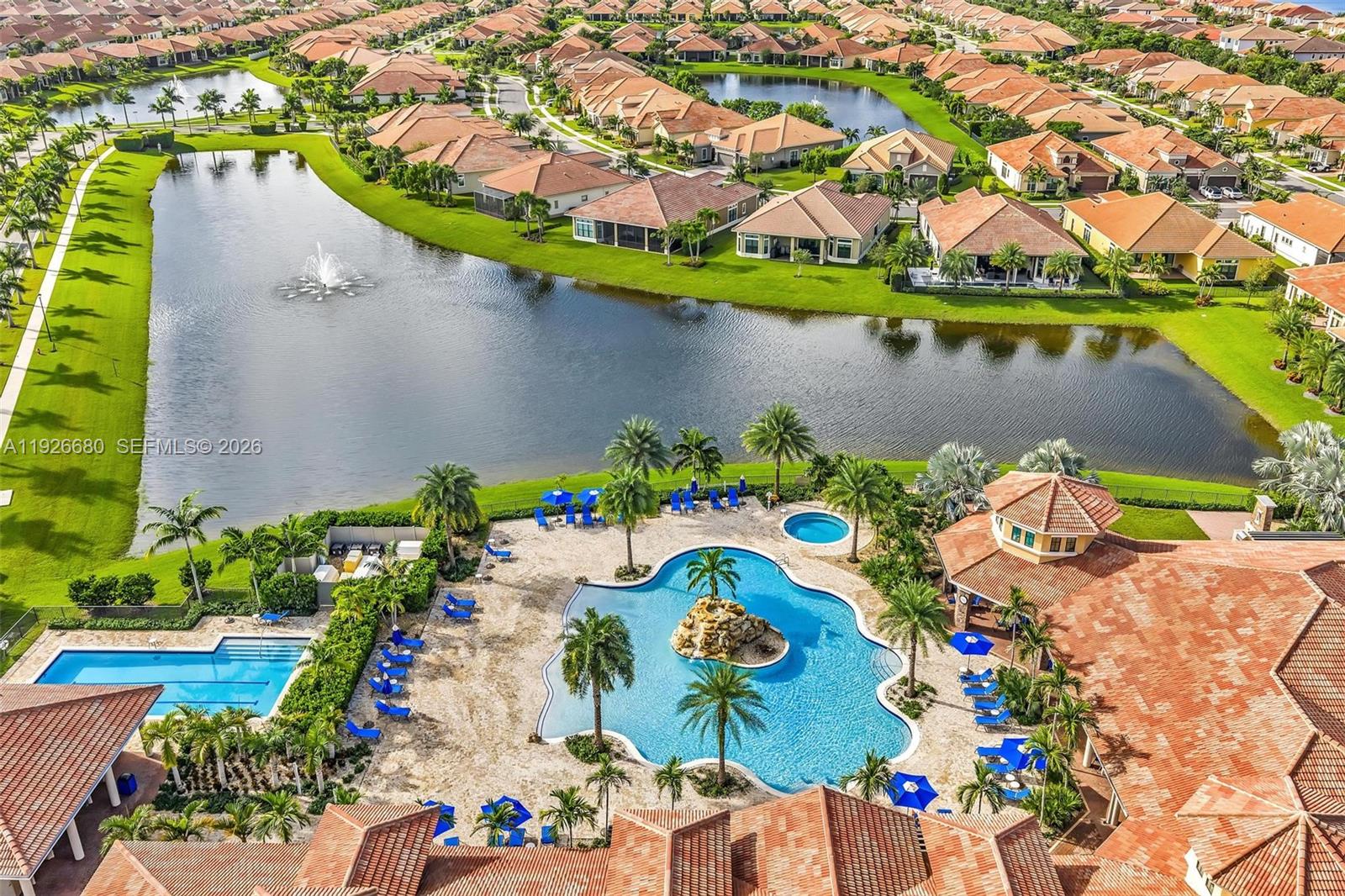 PARKLAND ROYALE - Residential