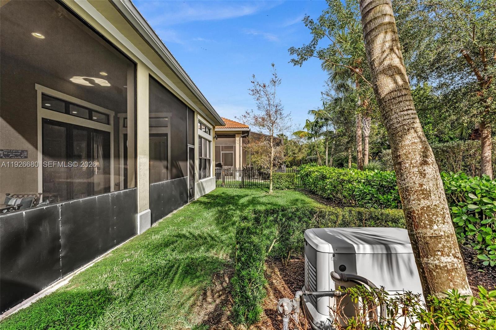 PARKLAND ROYALE - Residential