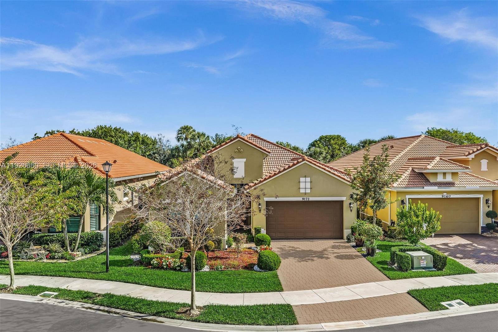 PARKLAND ROYALE - Residential