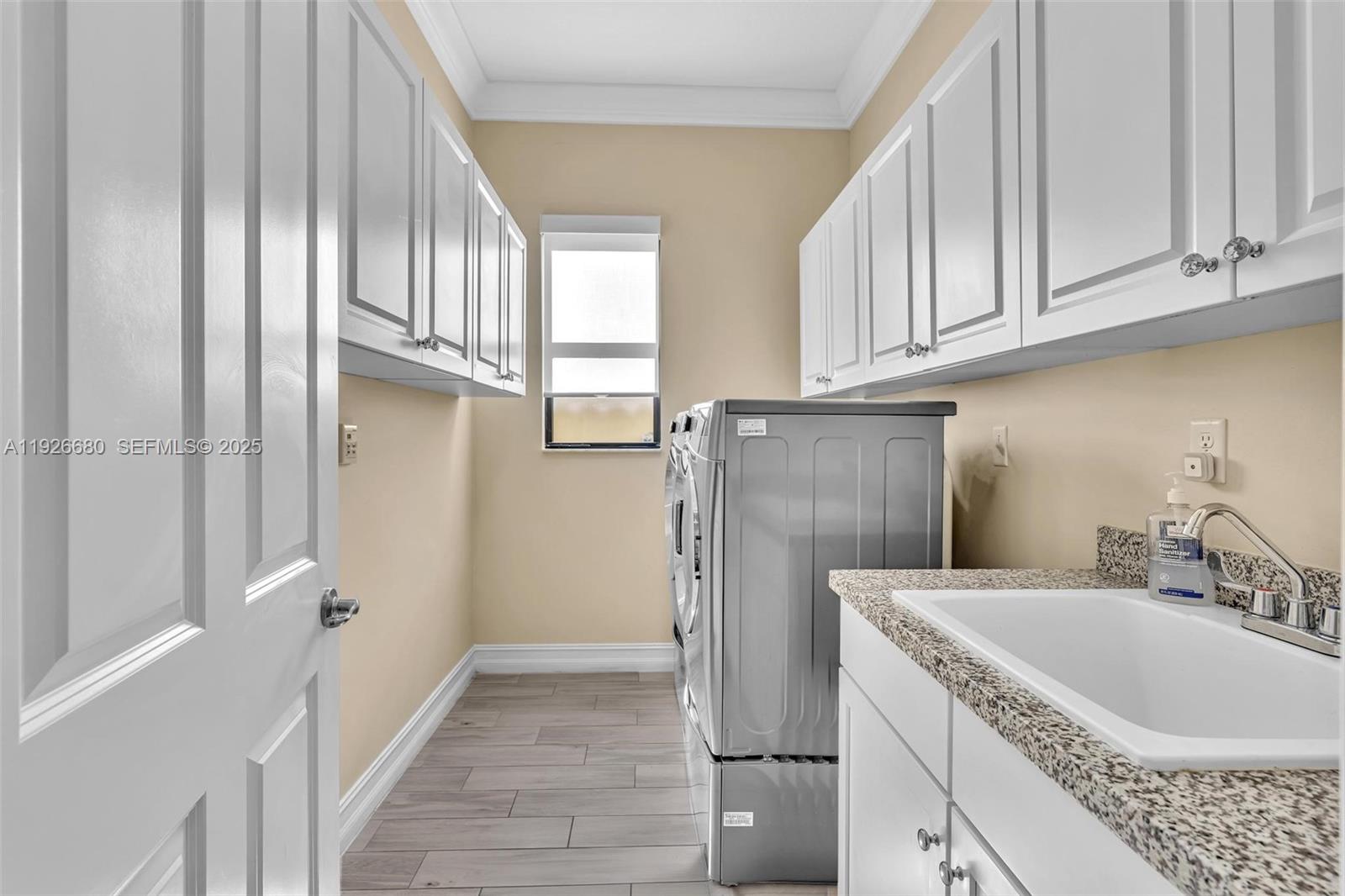 PARKLAND ROYALE - Residential