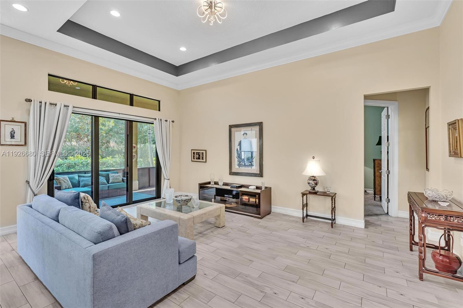 PARKLAND ROYALE - Residential