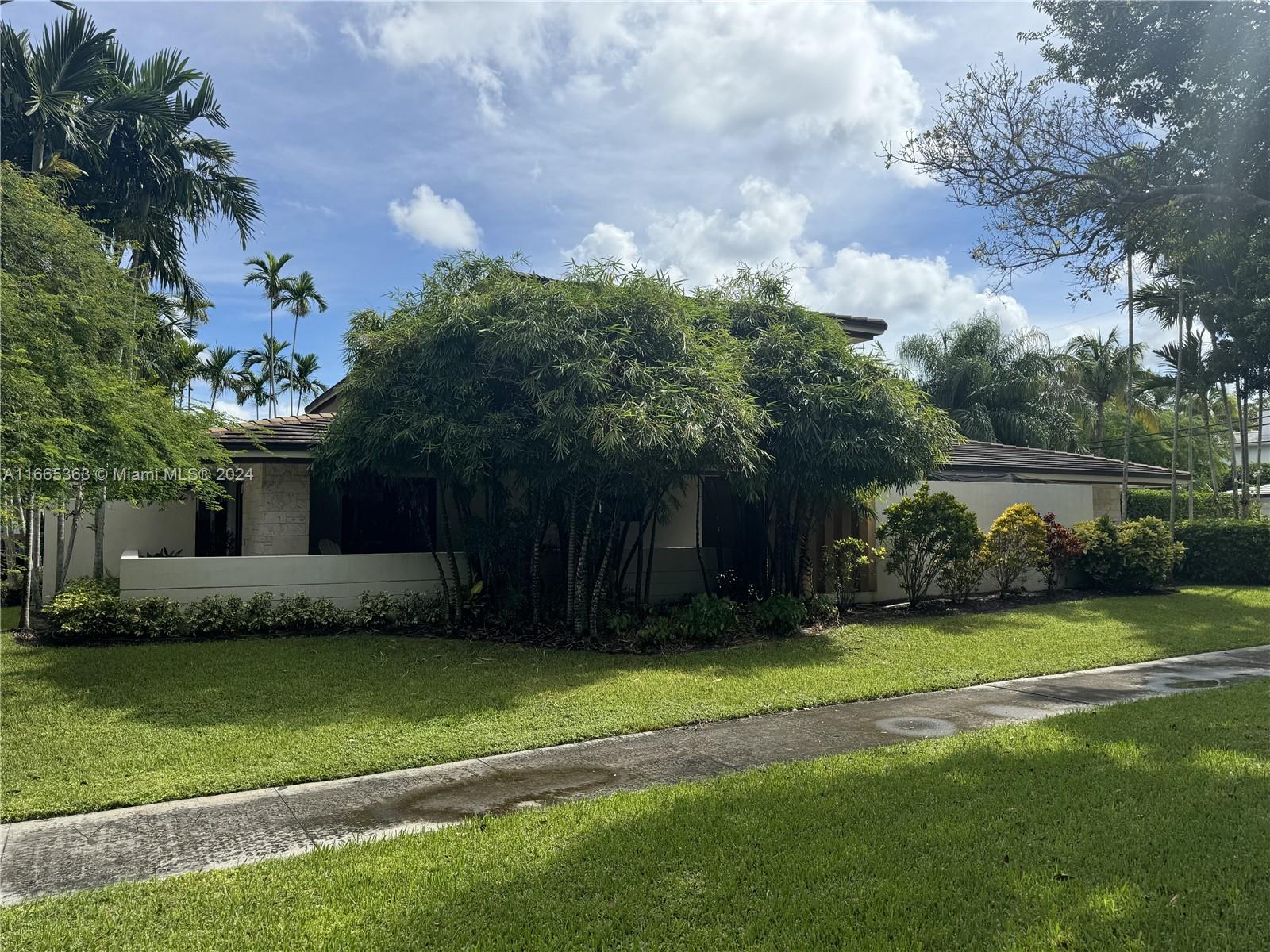 MIAMI SHORES SEC 4 AMD PL - Residential