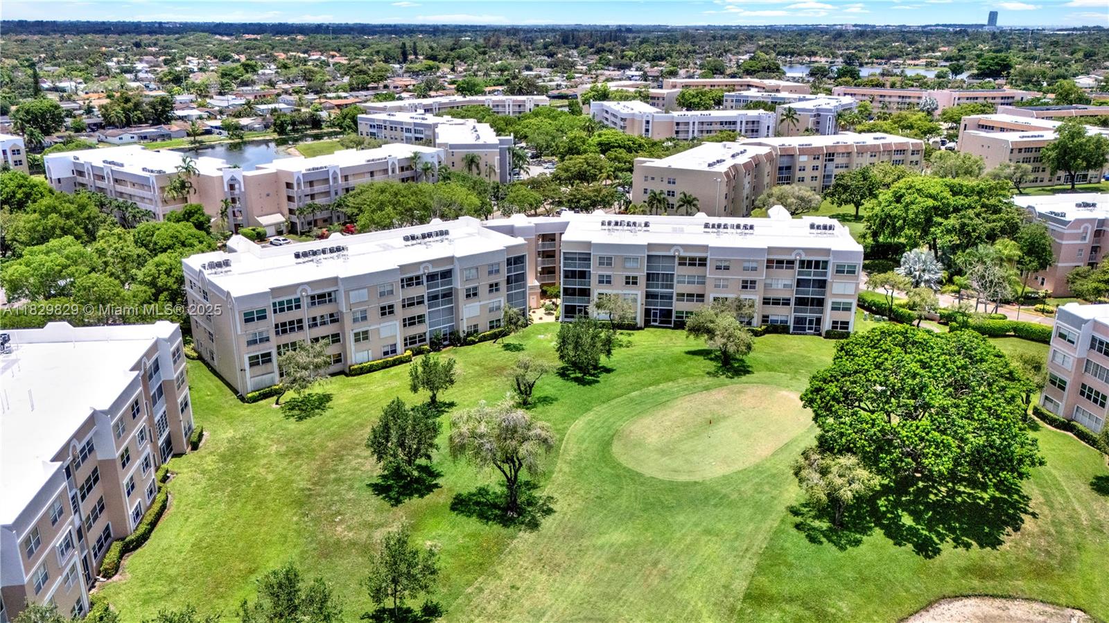 SUNRISE LAKES 194 CONDO - Residential