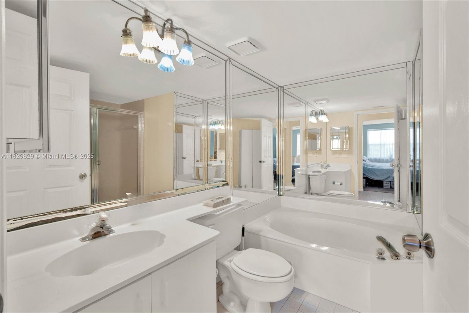 SUNRISE LAKES 194 CONDO - Residential