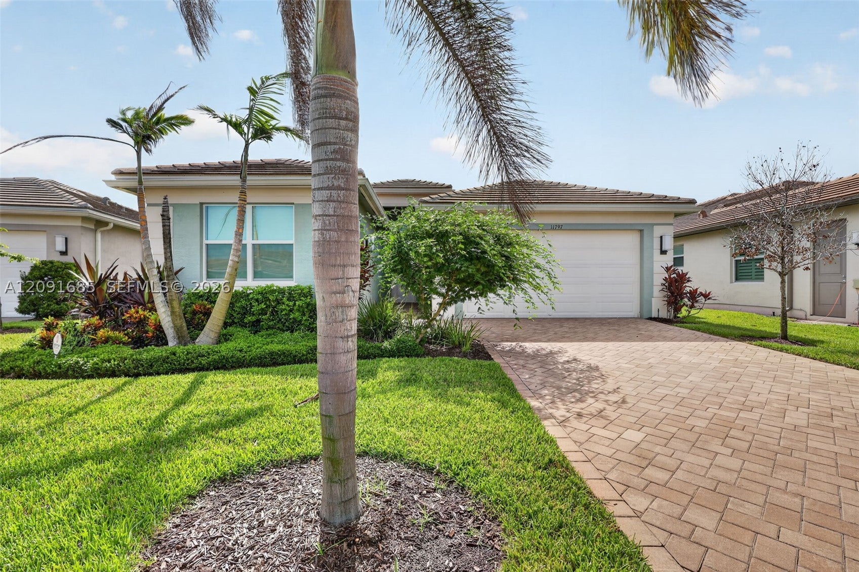 11797 SW Coral Cove Pkwy