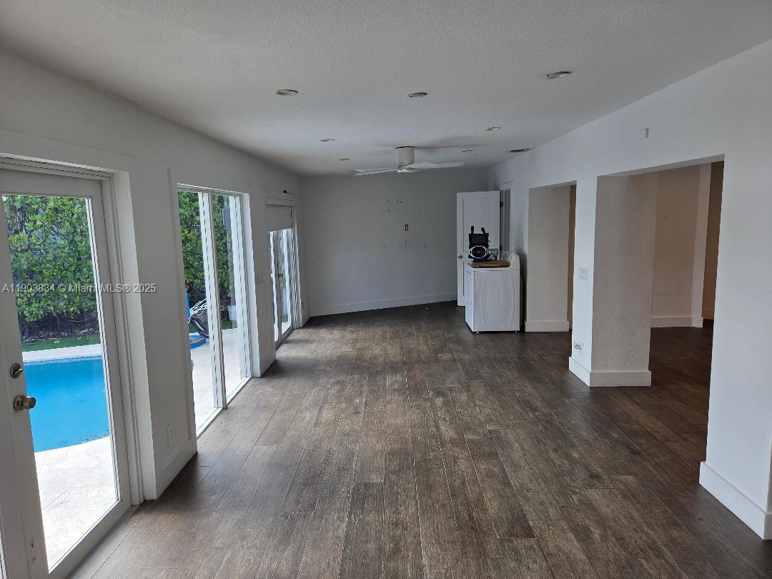 LAKE CATALINA - Residential Lease