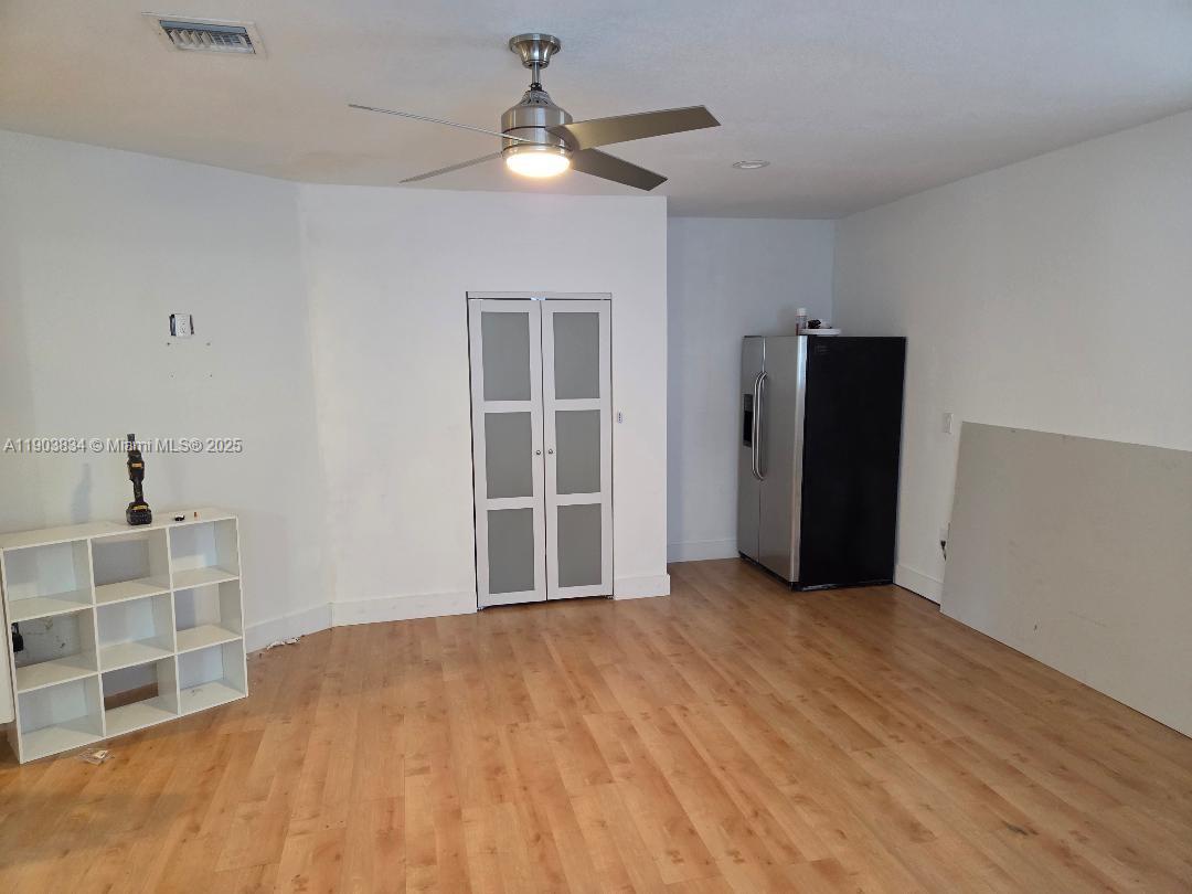 LAKE CATALINA - Residential Lease