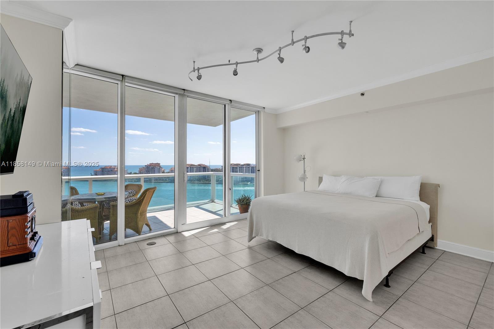 MURANO AT PORTOFINO CONDO - Residential