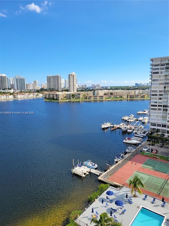 2780 Ne 183rd St 1412, Aventura, Miami-Dade County, Florida - 2 Bedrooms  
2 Bathrooms - 