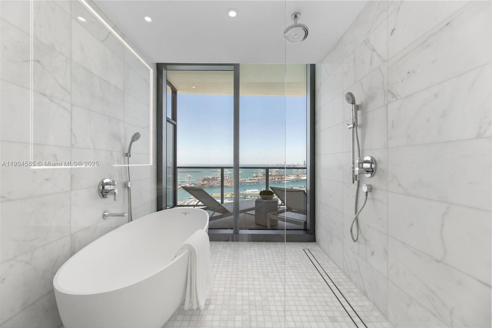 FIVE PARK - Residential Lease