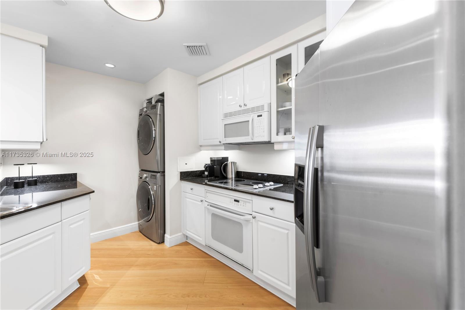 RESORT VILLA ONE CONDO - Residential Lease