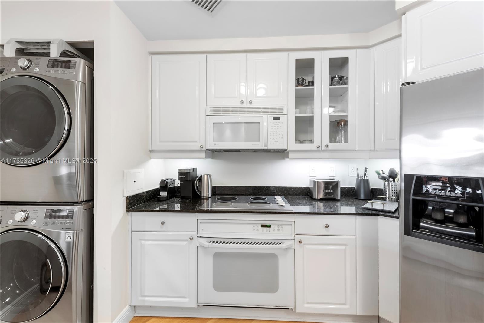 RESORT VILLA ONE CONDO - Residential Lease