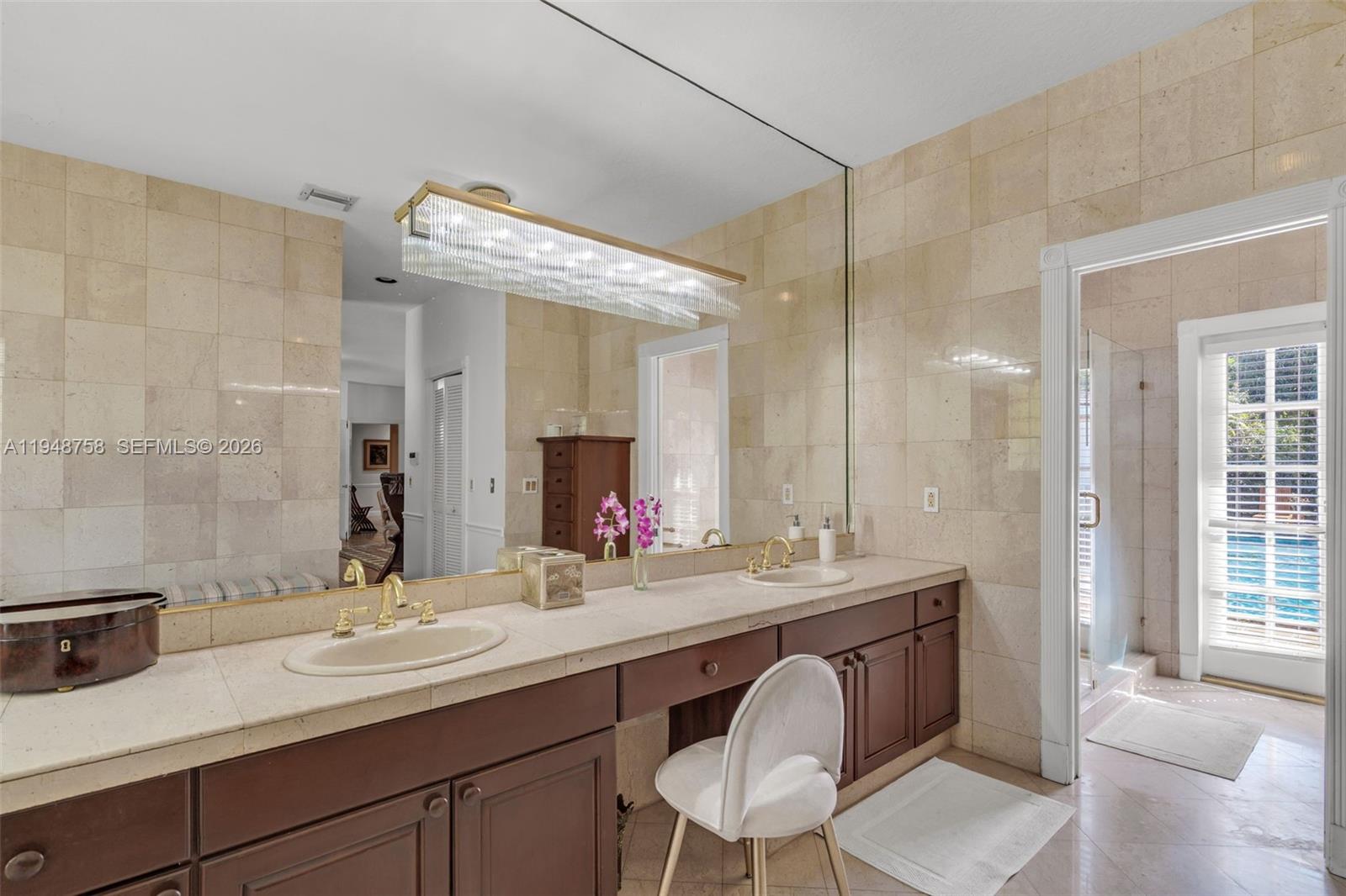 HILLCREST ESTATES - Residential