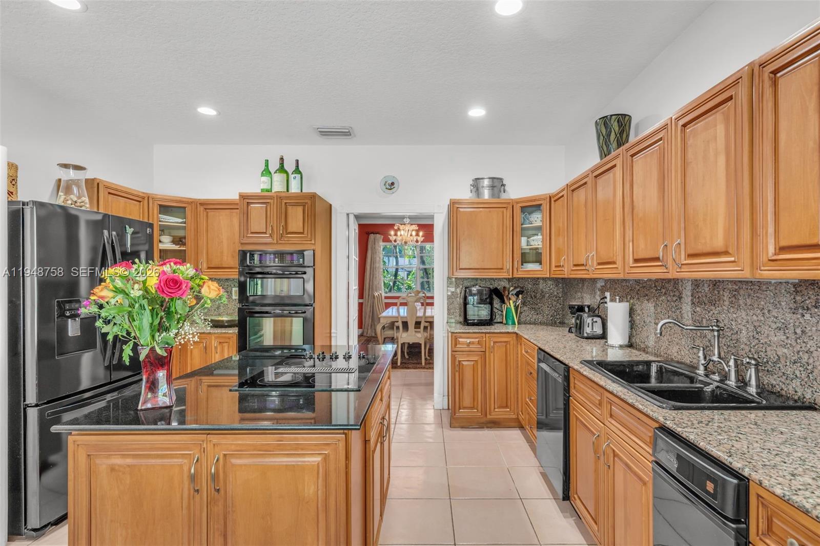 HILLCREST ESTATES - Residential