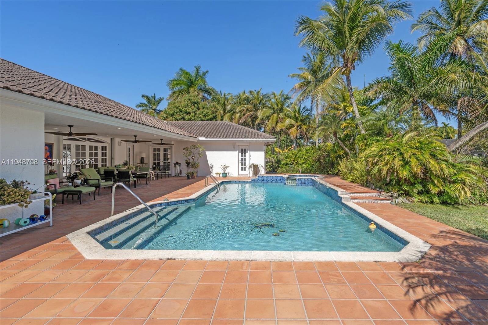 HILLCREST ESTATES - Residential