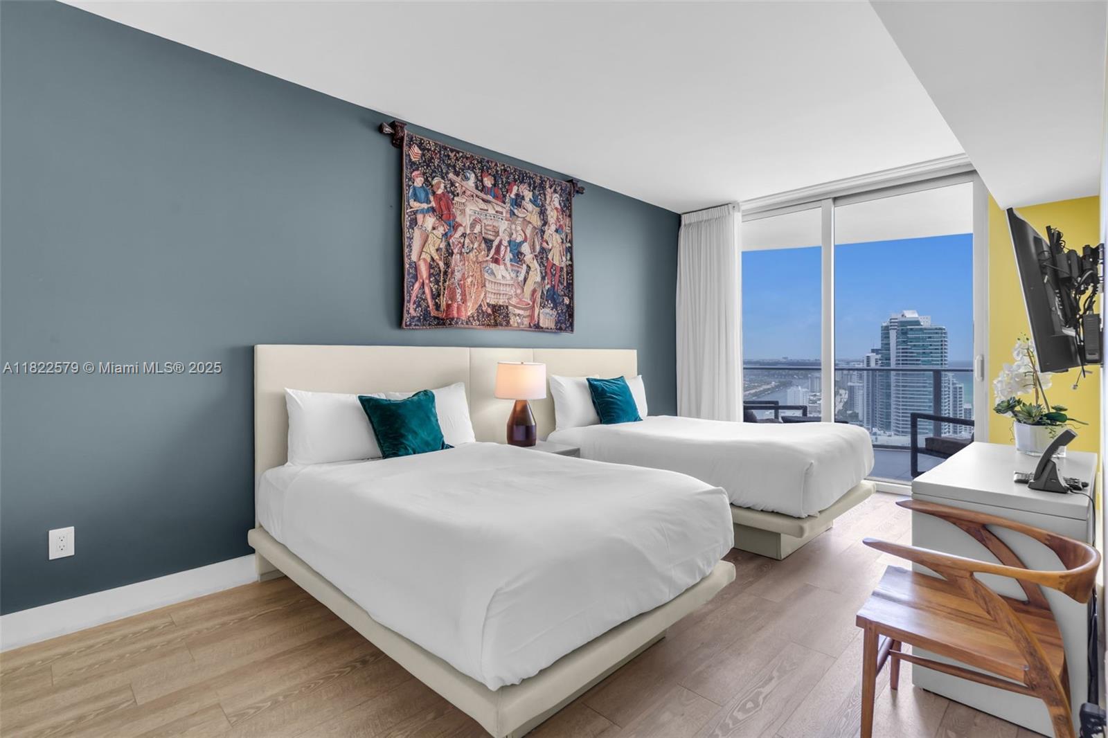 4111 SOUTH OCEAN DRIVE CO - Residential