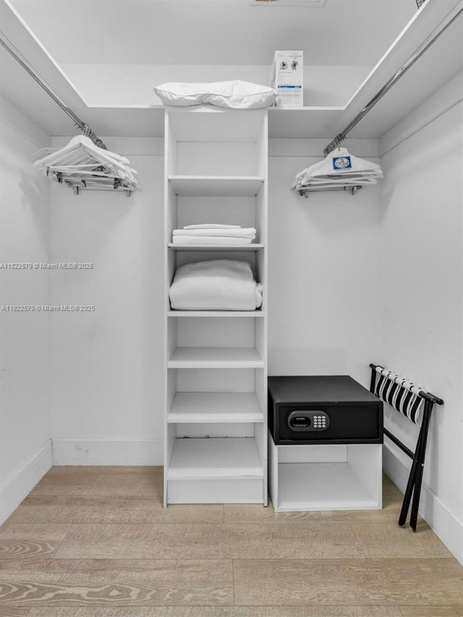 4111 SOUTH OCEAN DRIVE CO - Residential