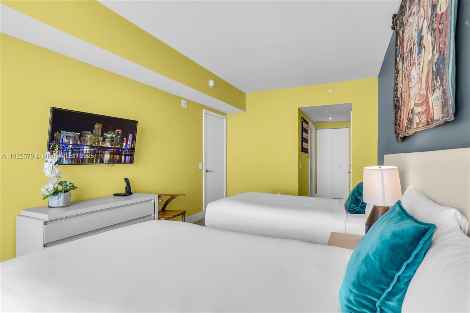 4111 SOUTH OCEAN DRIVE CO - Residential