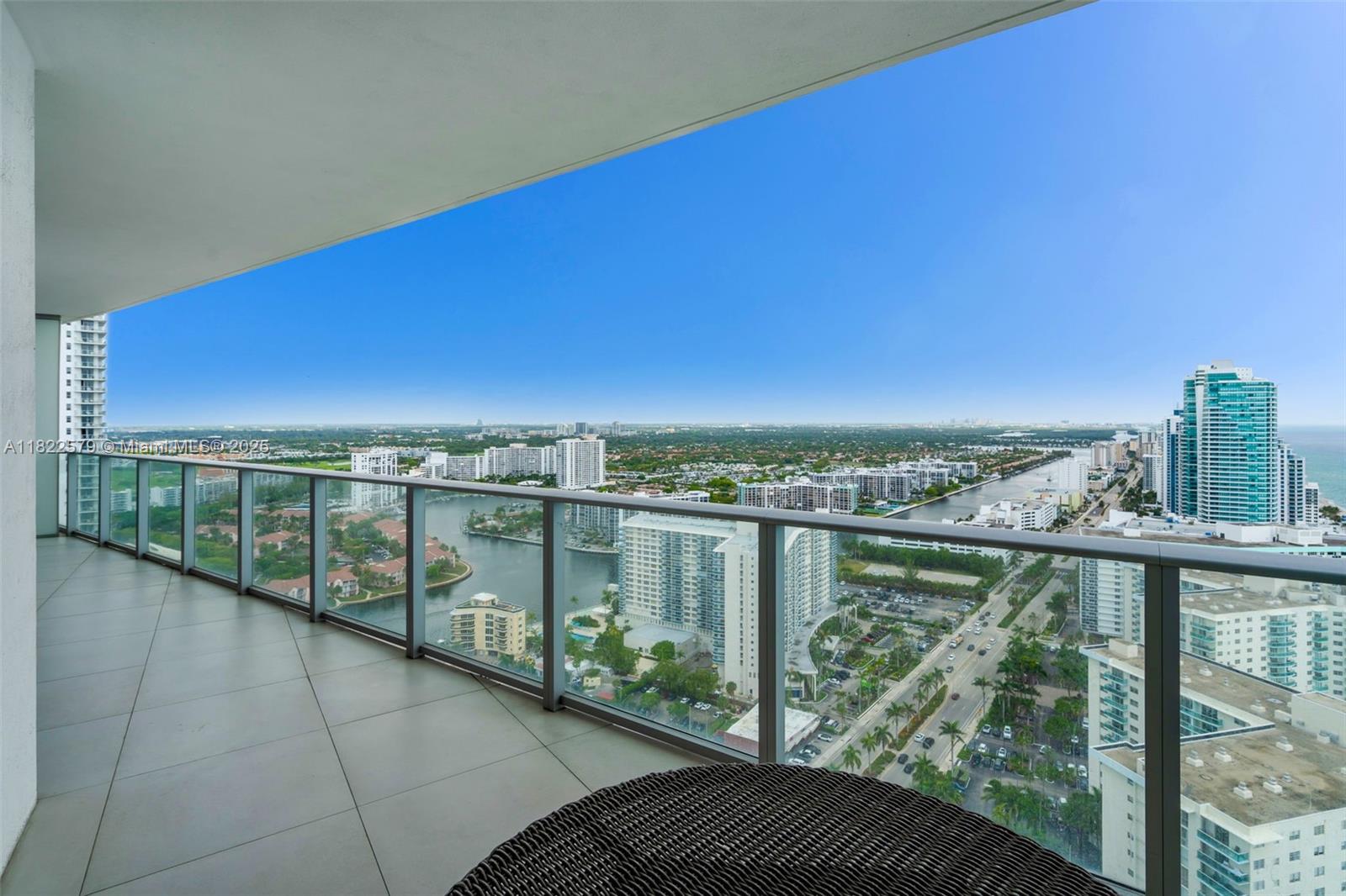 4111 SOUTH OCEAN DRIVE CO - Residential