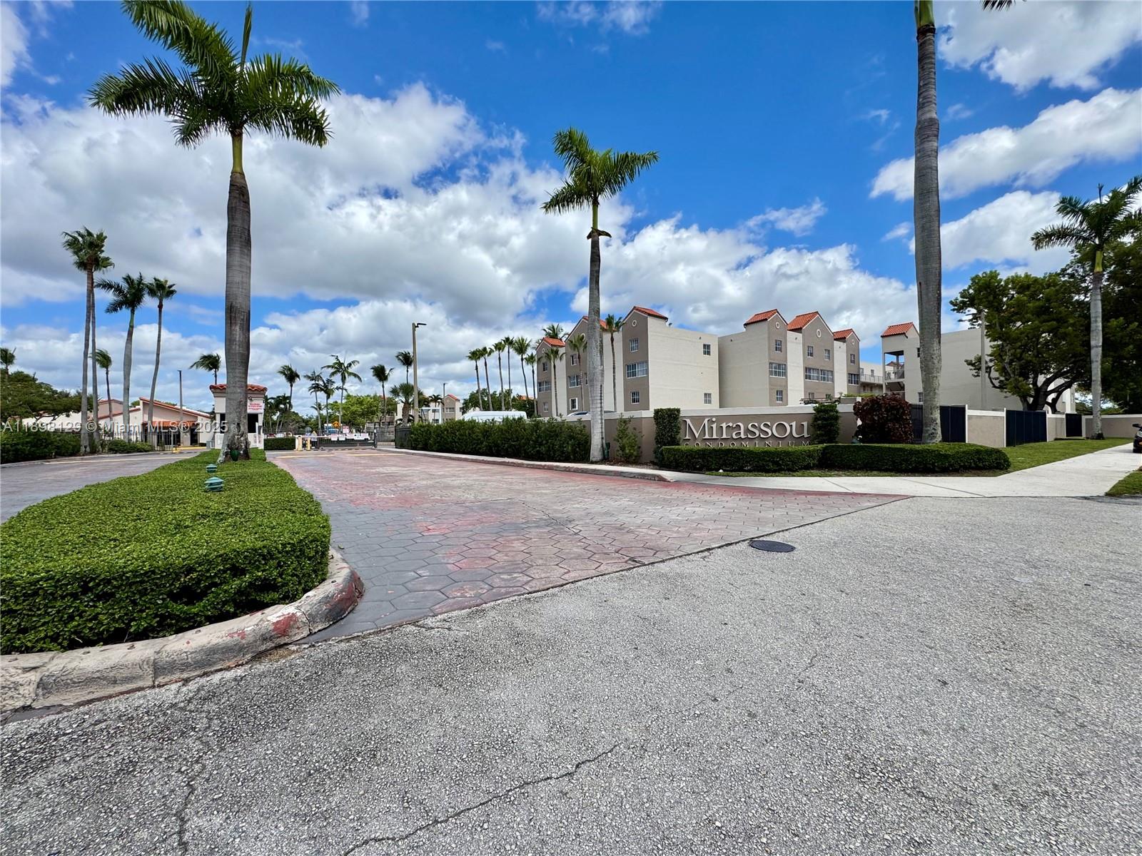 MIRASSOU CONDO - Residential Lease