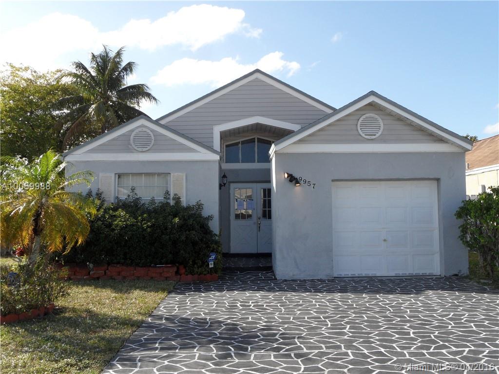 THE MEADOWS OF MIRAMAR - Residential